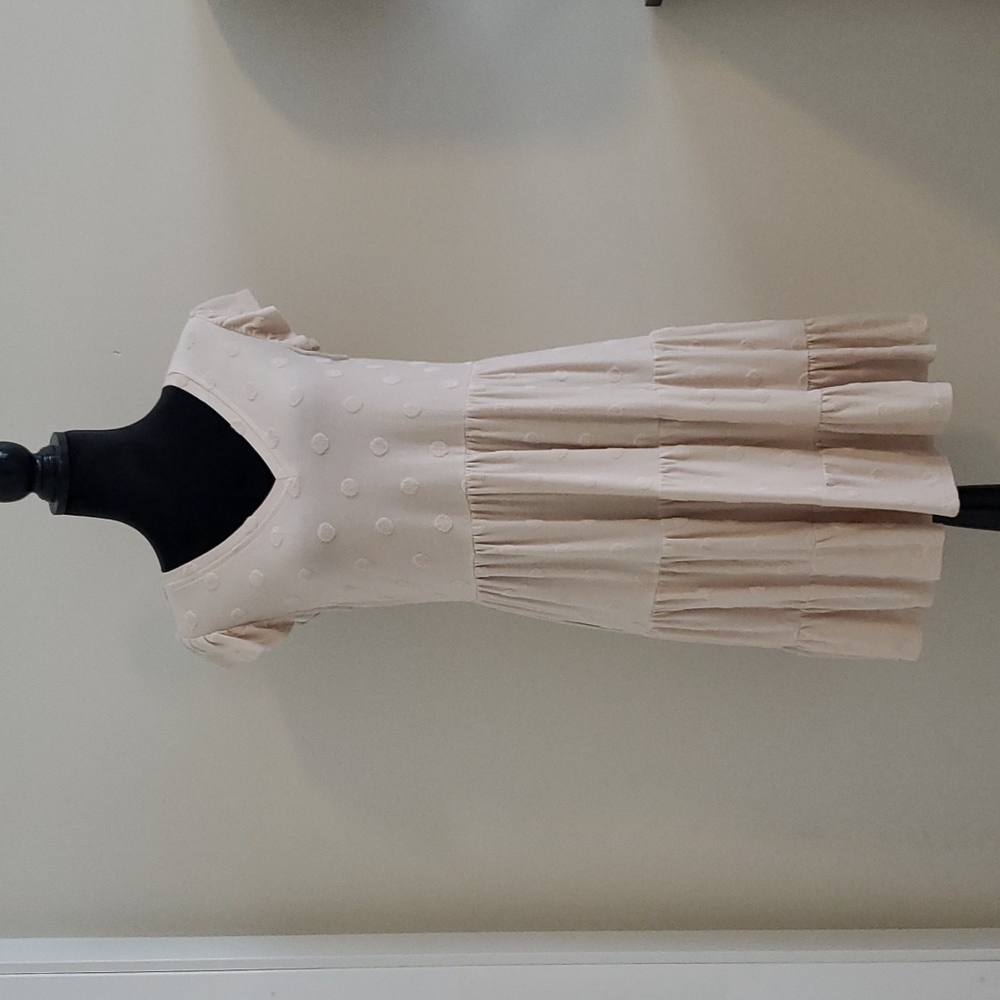 Great Cream Spring Dress NWOT